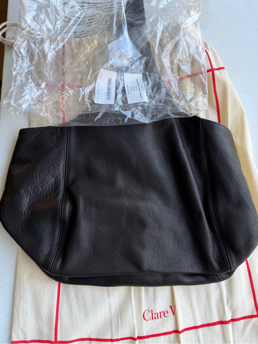 NWT Clare V. Bando in Balck - Picture 4 of 7